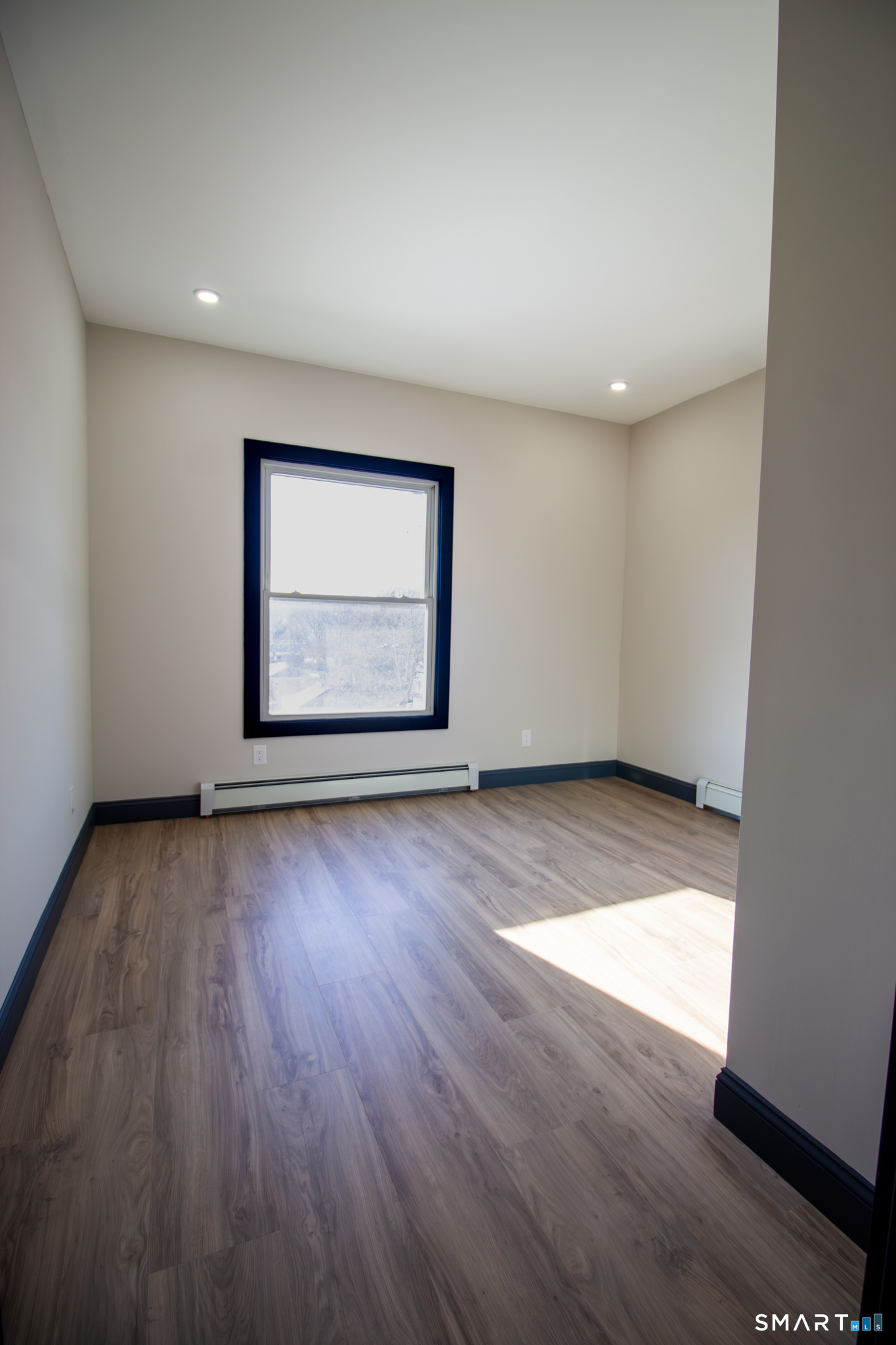 133 North Street, Unit 2 Seymour, CT 06483 - Photo 9 of 20