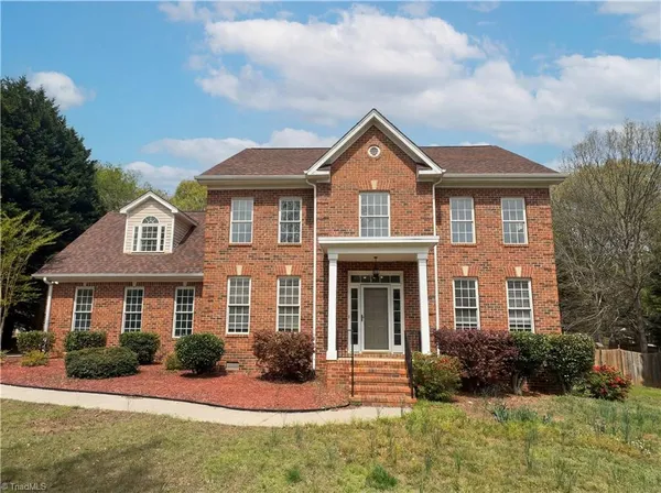 $550,000 | 2802 Kinsey Drive, Summerfield, NC 27358