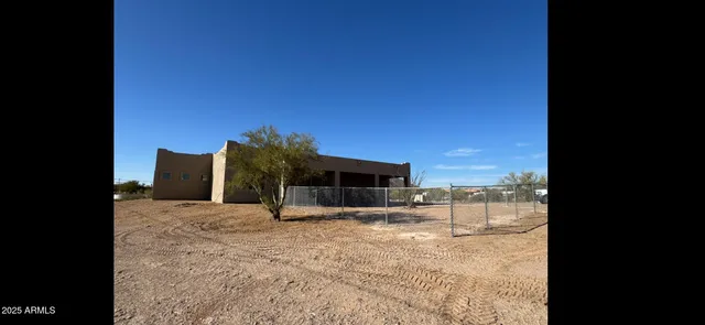 a view of an entryway with a door