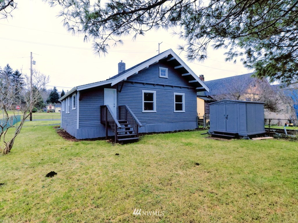 1533 3rd Street Cosmopolis, WA 98537 - Photo 15 of 21 Gallery Image 15