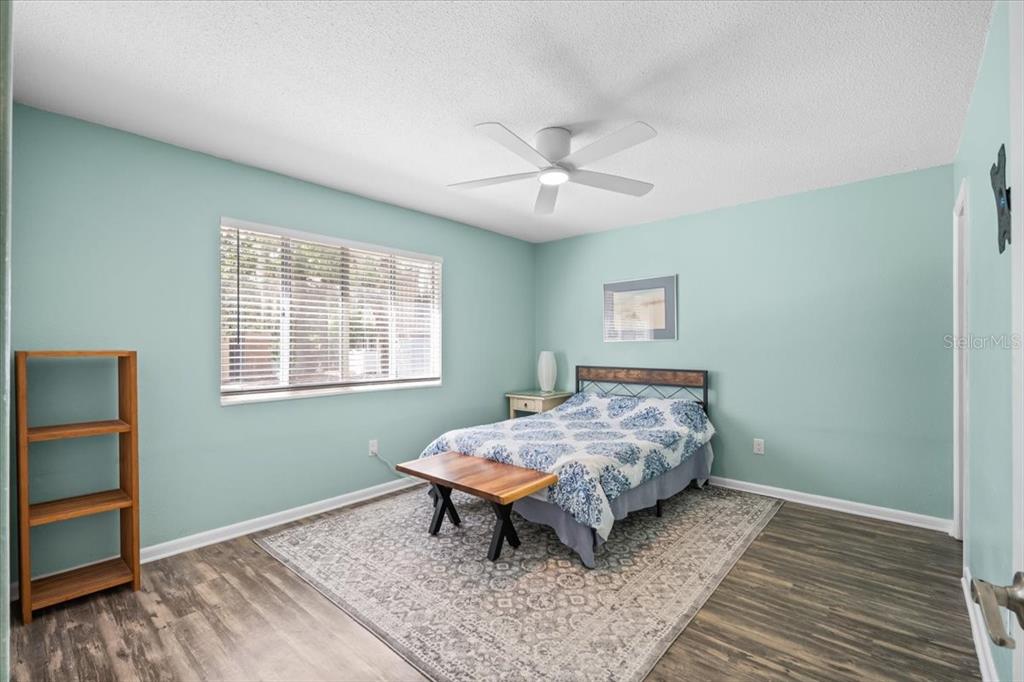 507 Northwest 39th Road, Unit 110 Gainesville, FL 32607 - Photo 15 of 27