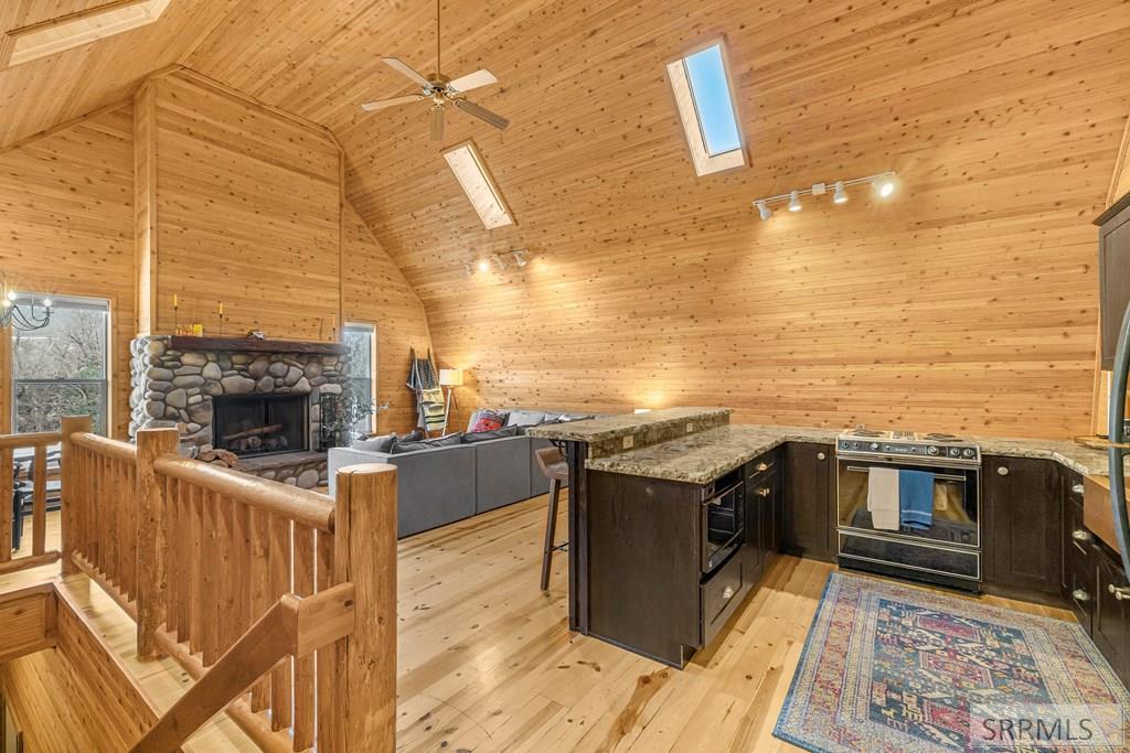863 Snake River Road Swan Valley, ID 83449 - Photo 15 of 56 Gallery Image 15
