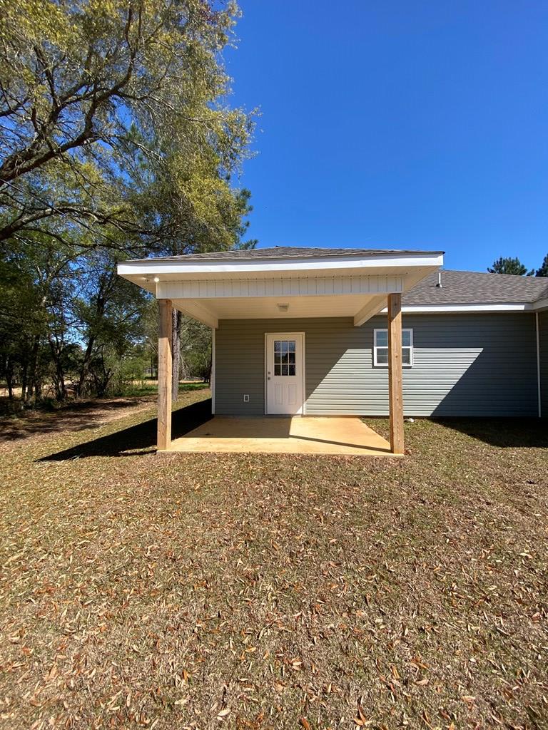 24 Edwin Reynolds Road Cottonwood, AL 36320 - Photo 2 of 27