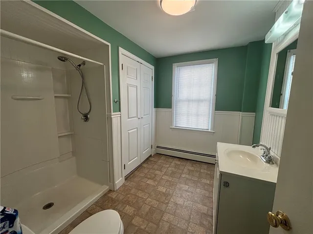 $1,500 | 1595 Main Street, Unit 2, West Warwick, RI 02893