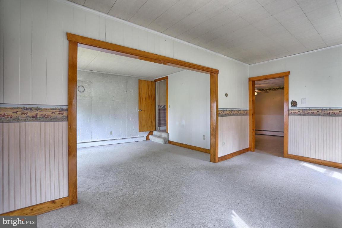 516 Warehouse Road Manheim, PA 17545 - Photo 14 of 33