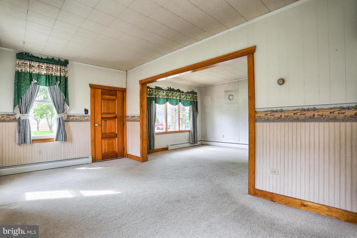 516 Warehouse Road Manheim, PA 17545 - Photo 15 of 33