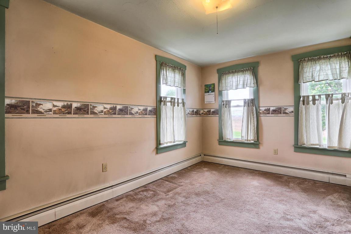 516 Warehouse Road Manheim, PA 17545 - Photo 29 of 33