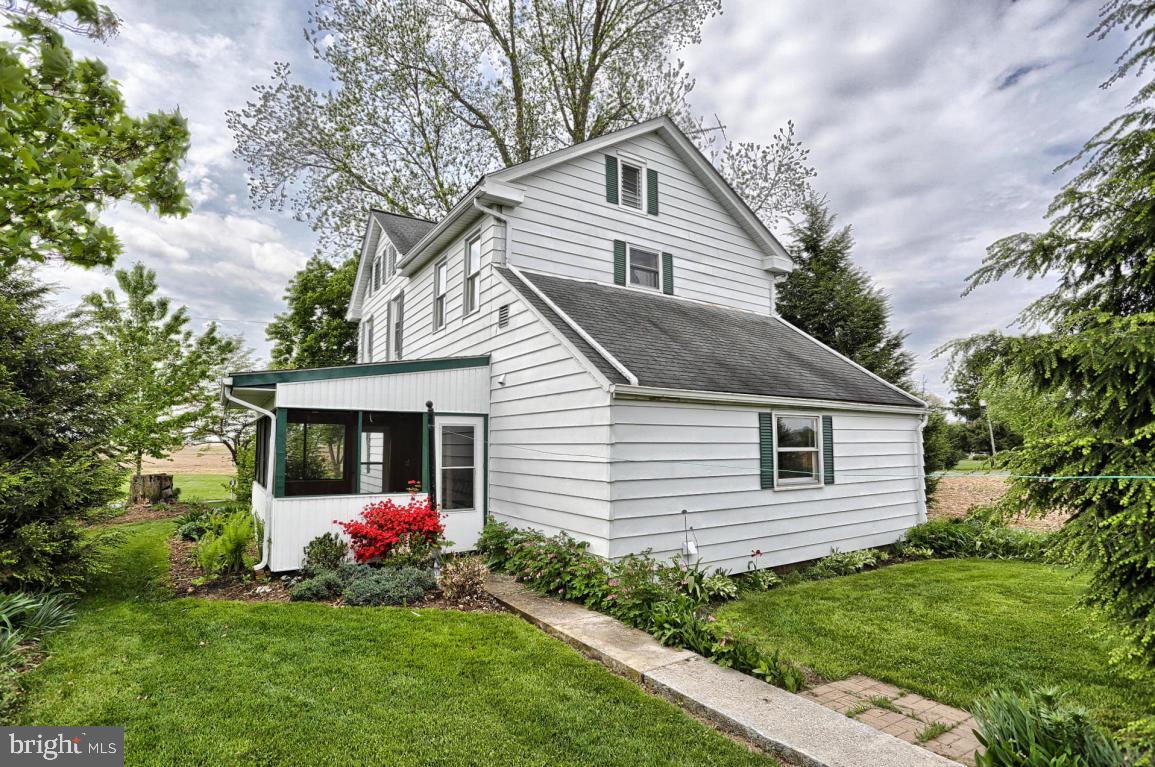 516 Warehouse Road Manheim, PA 17545 - Photo 8 of 33