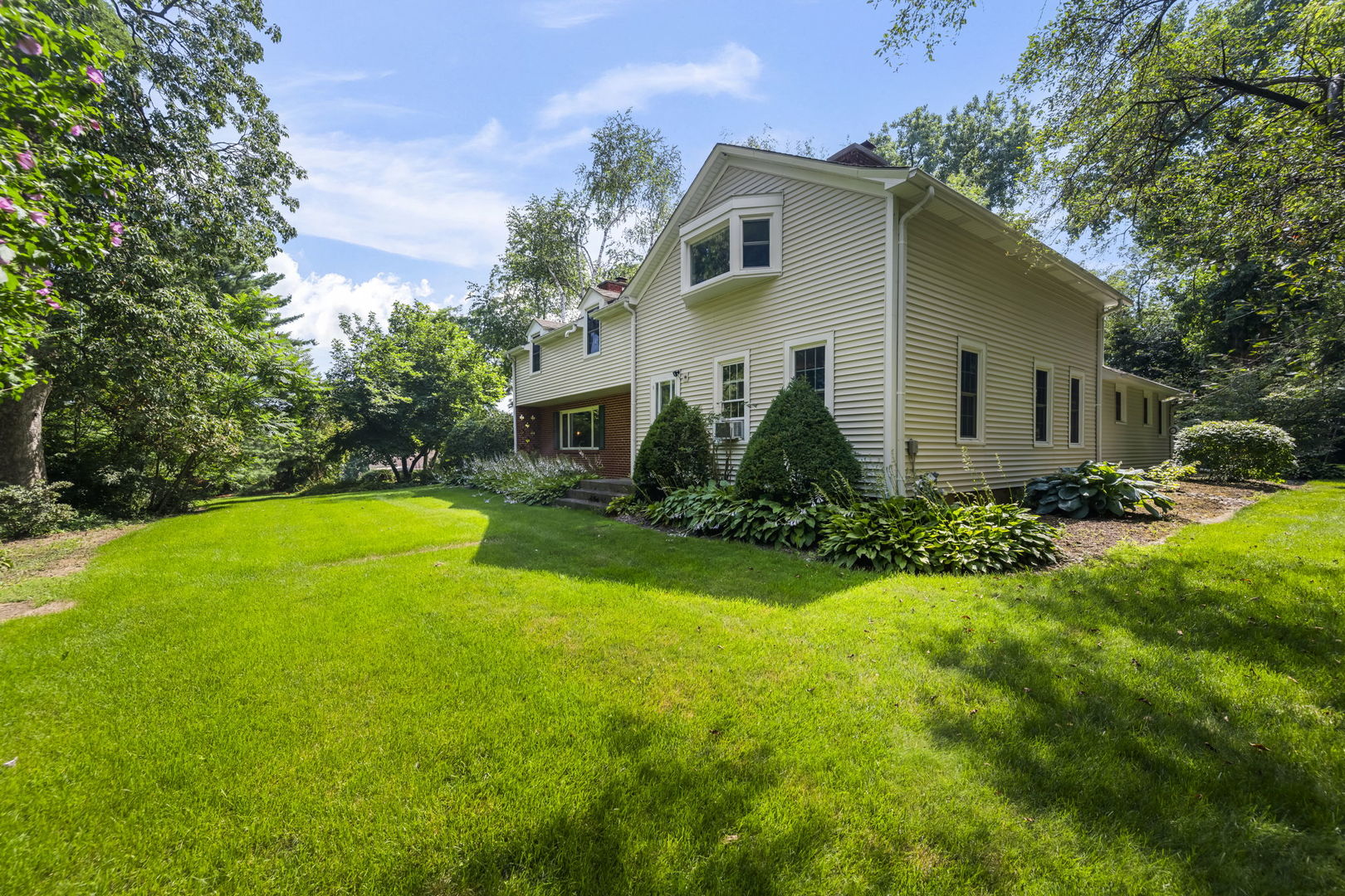 354 Ela Road Inverness, IL 60010 - Photo 32 of 44