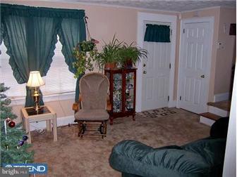 3032 Tuckahoe Road Camden, NJ 08104 - Photo 7 of 11