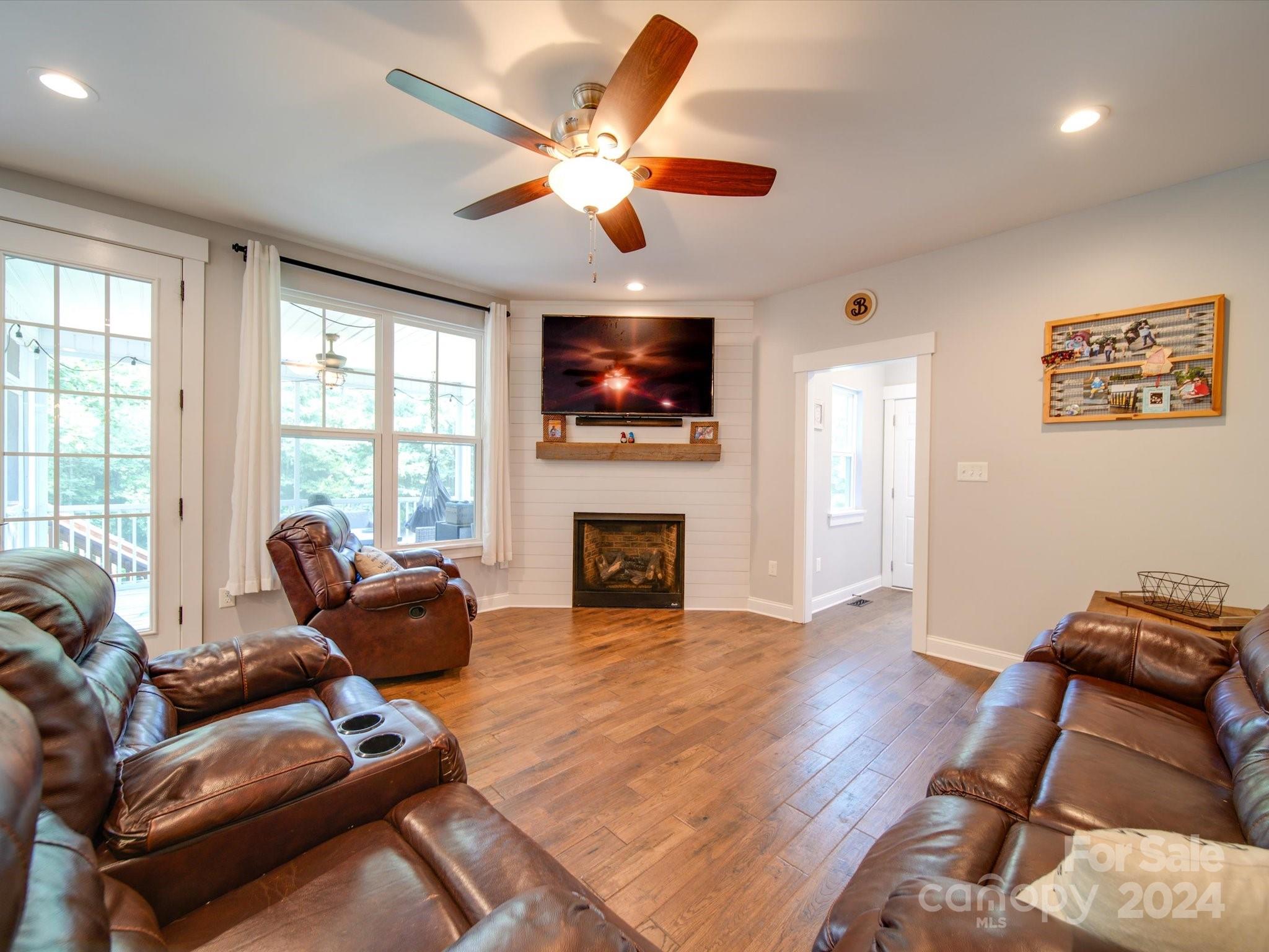 1293 Rhyne Road Clover, SC 29710 - Photo 17 of 47