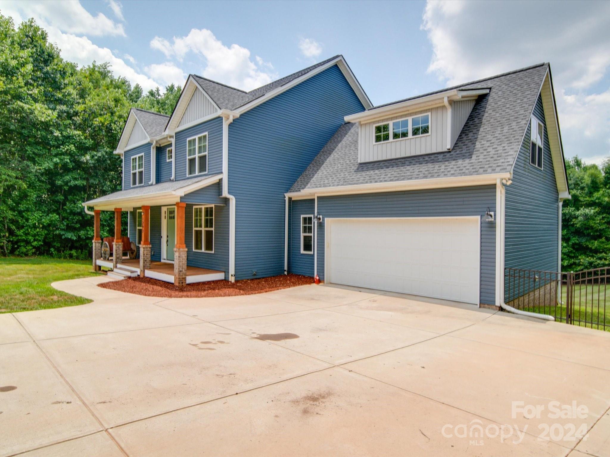 1293 Rhyne Road Clover, SC 29710 - Photo 3 of 47