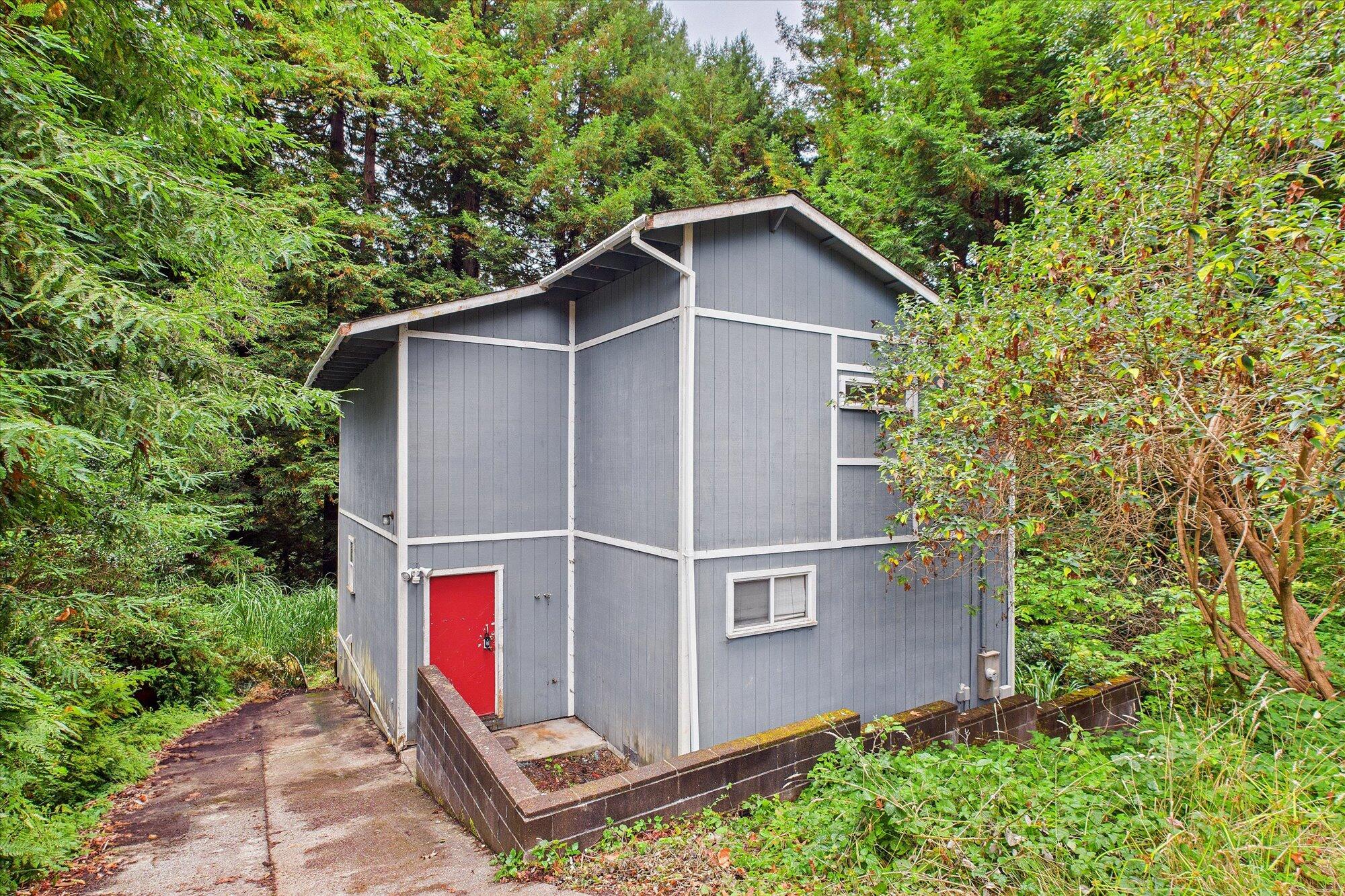 119 Sylva Street Arcata, CA 95521 - Photo 1 of 35 front view of a house with yard