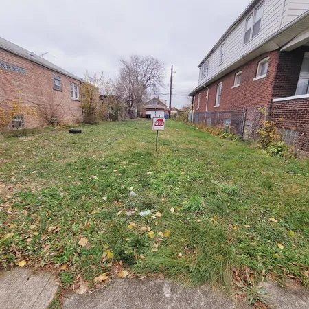 $11,900 | 8029 South Loomis Boulevard, Chicago, IL 60620