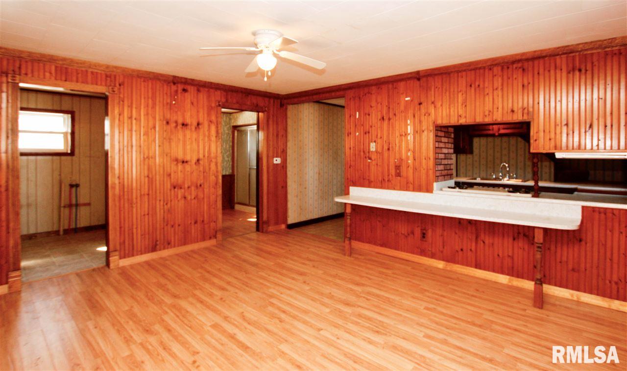 22182 Bell Road Deer Creek, IL 61733 - Photo 8 of 34 Gallery Image 8