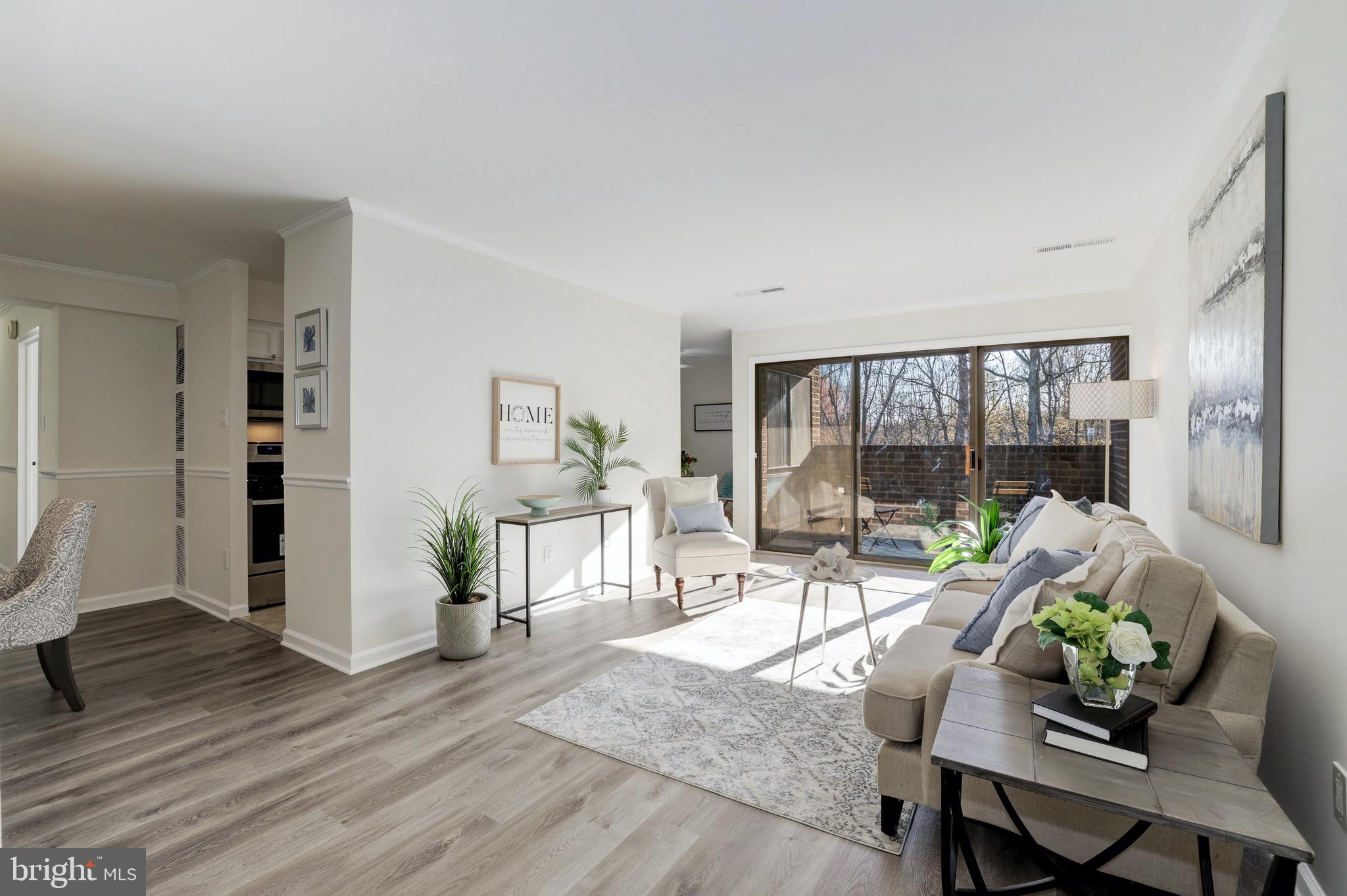 11236 Chestnut Grove Square, Unit 362 Reston, VA 20190 - Photo 25 of 51 Gallery Image 25