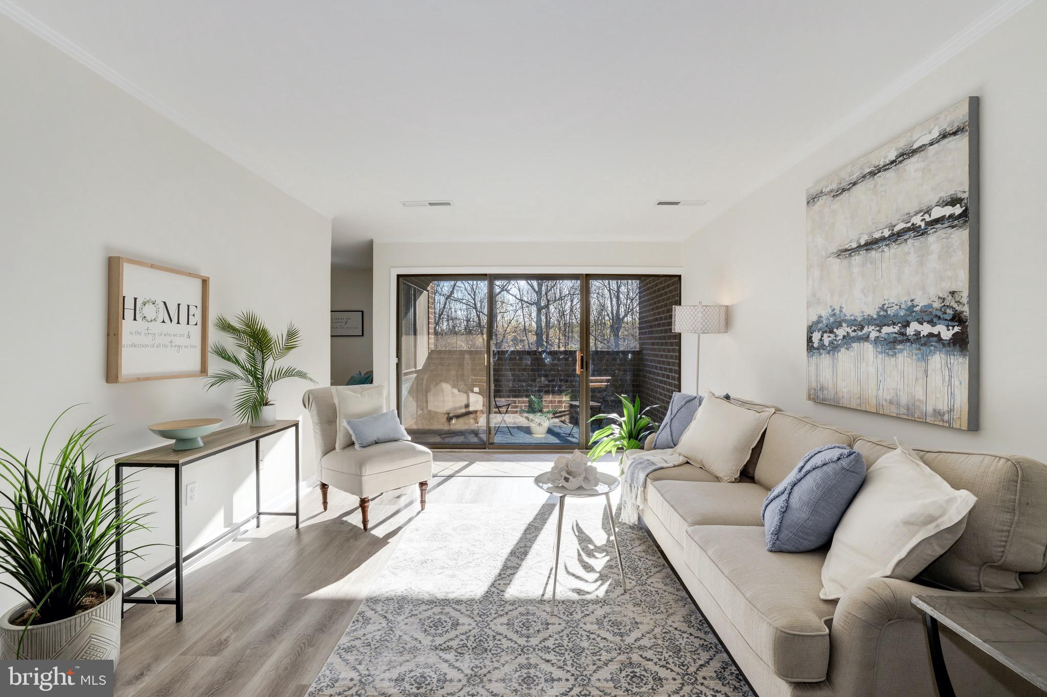 11236 Chestnut Grove Square, Unit 362 Reston, VA 20190 - Photo 26 of 51 Gallery Image 26