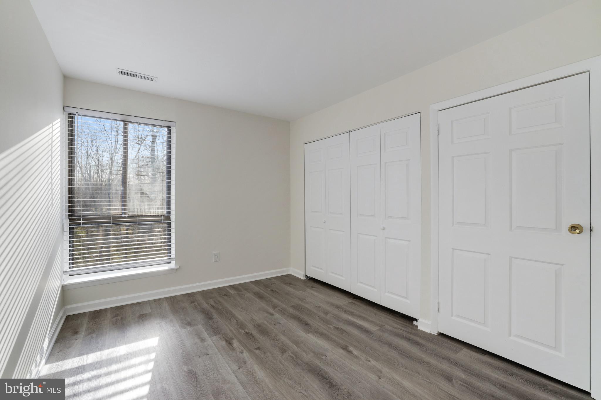 11236 Chestnut Grove Square, Unit 362 Reston, VA 20190 - Photo 33 of 51 Gallery Image 33
