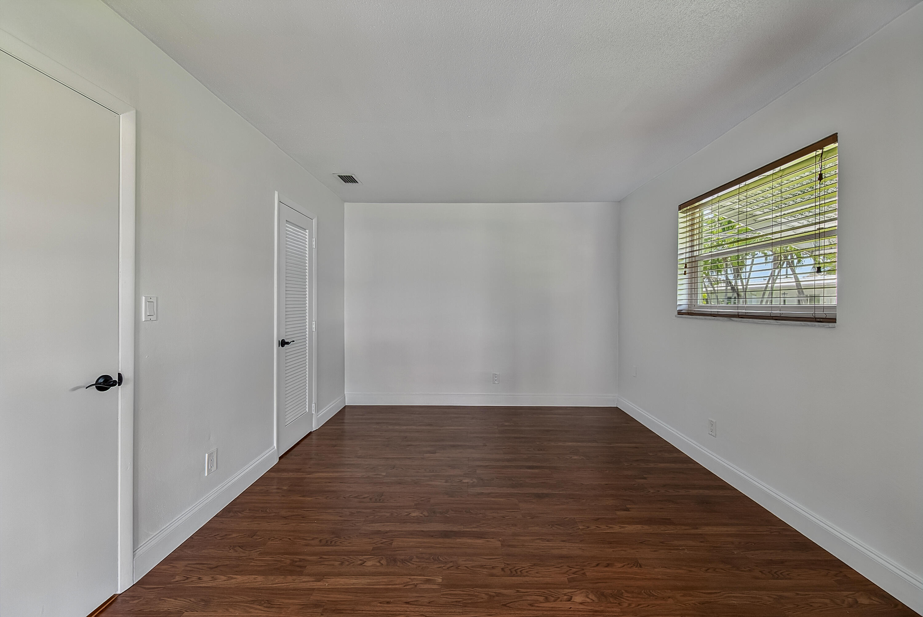 2521 North Cypress Road Pompano Beach, FL 33064 - Photo 31 of 37 cowen-23