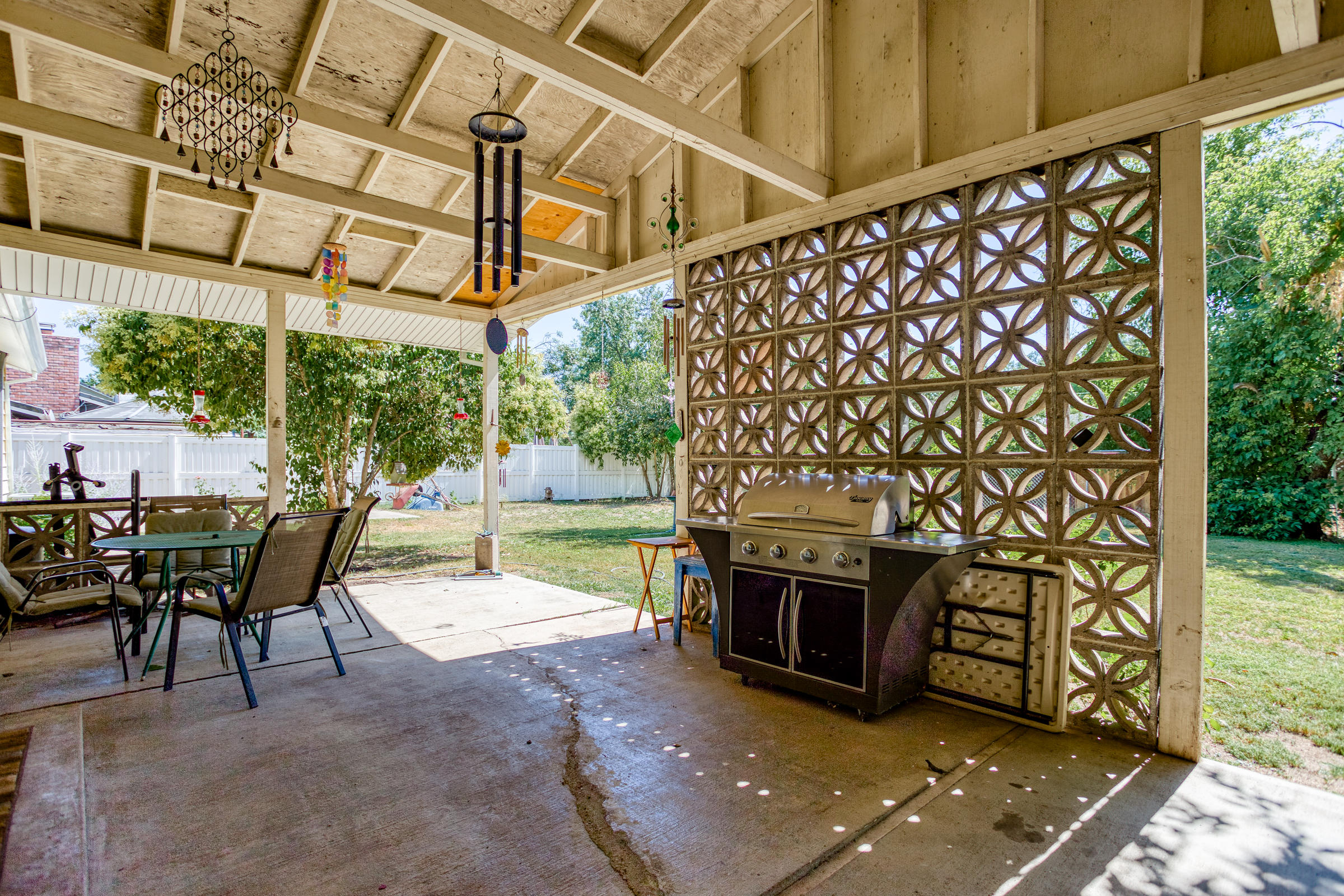 6762 Riverside Drive Redding, CA 96001 - Photo 28 of 39 Large Covered Patio