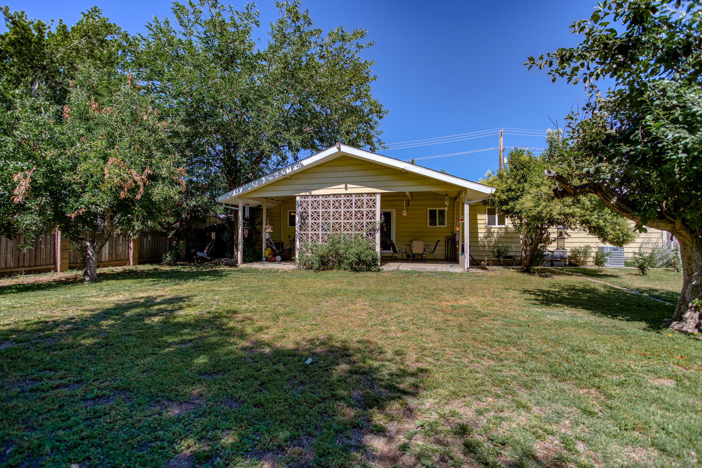 6762 Riverside Drive Redding, CA 96001 - Photo 30 of 39 Big Backyard