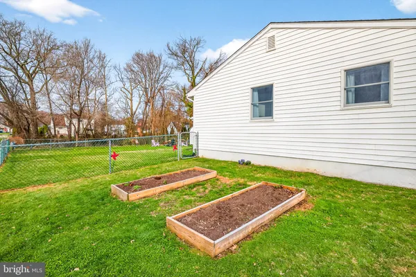 $400,000 | 64 West Stephen Drive, Newark, DE 19713