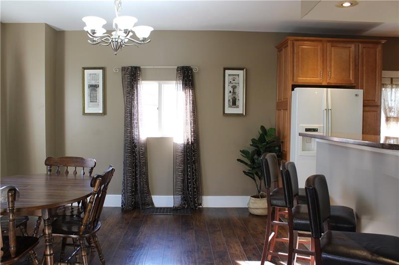 736 Noblestown Road Green Tree, PA 15106 - Photo 8 of 19 Gallery Image 8