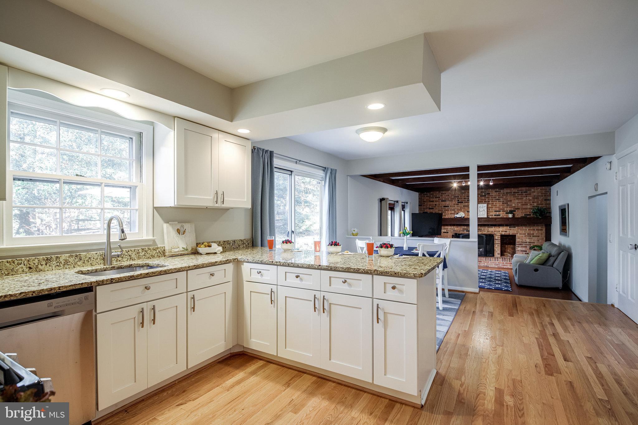 2052 Eakins Court Reston, VA 20191 - Photo 17 of 68