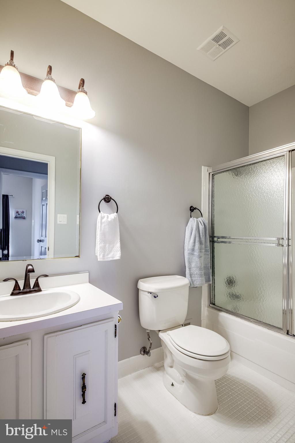 2052 Eakins Court Reston, VA 20191 - Photo 29 of 68