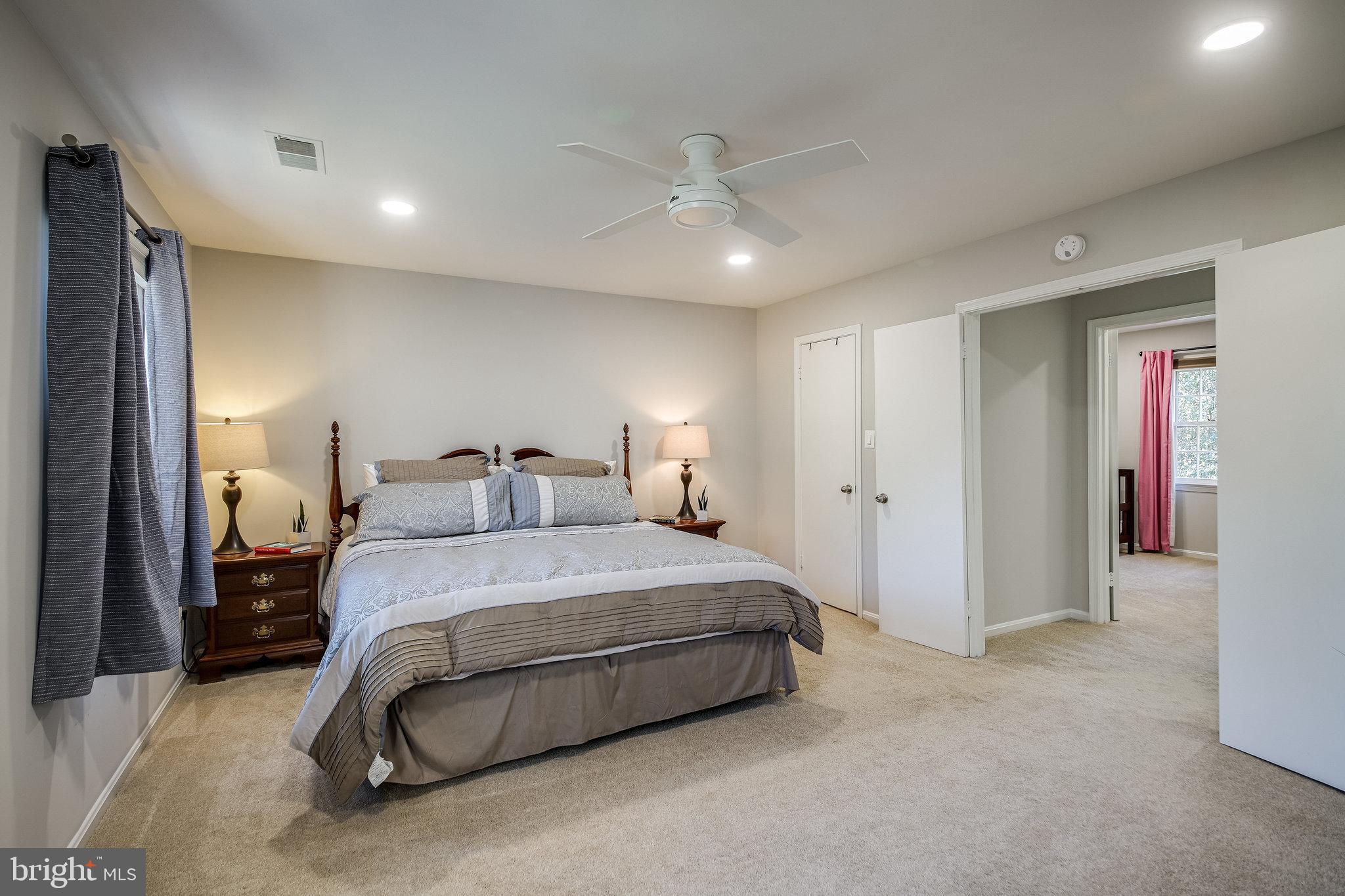 2052 Eakins Court Reston, VA 20191 - Photo 40 of 68