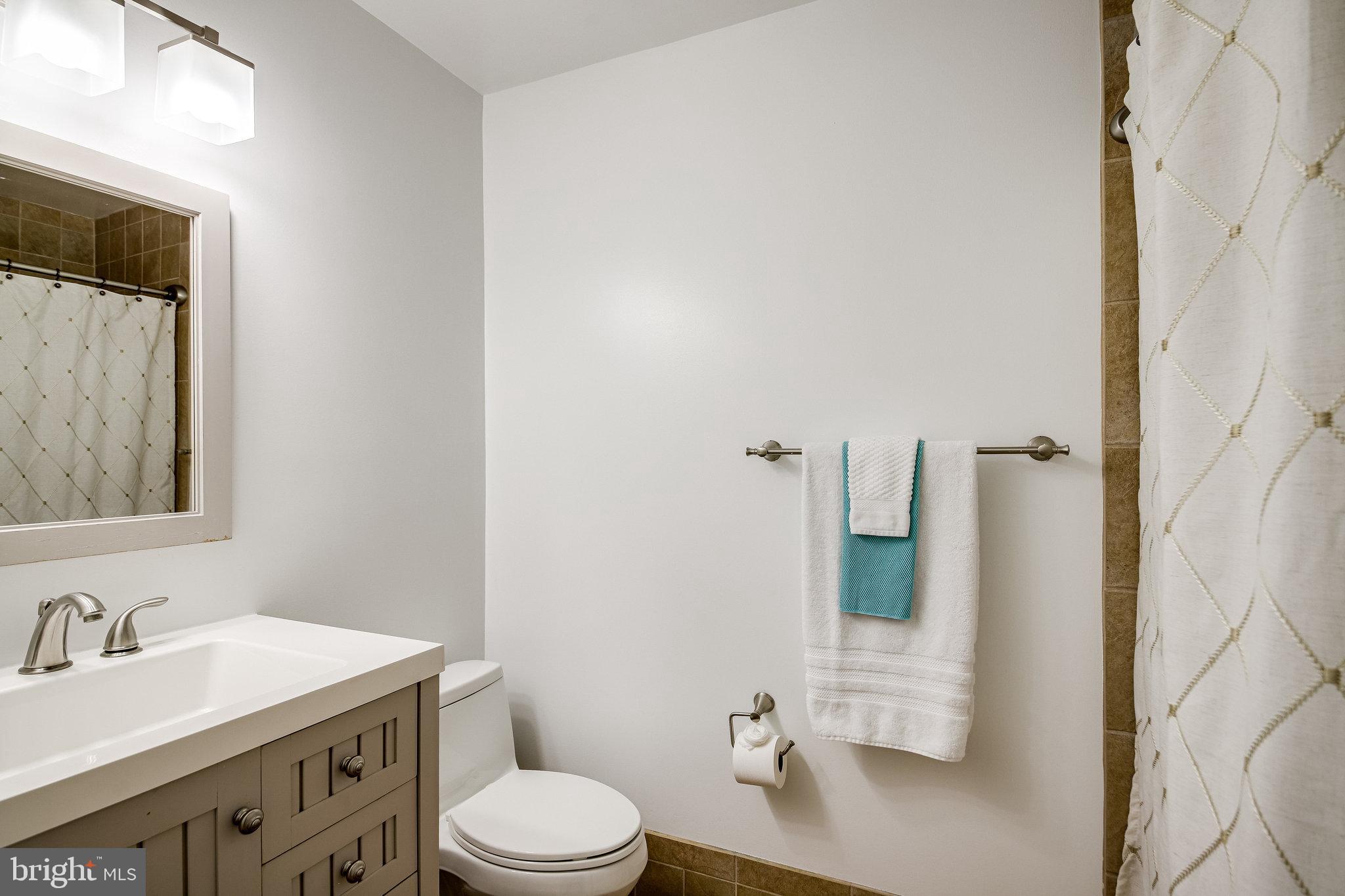 2052 Eakins Court Reston, VA 20191 - Photo 44 of 68