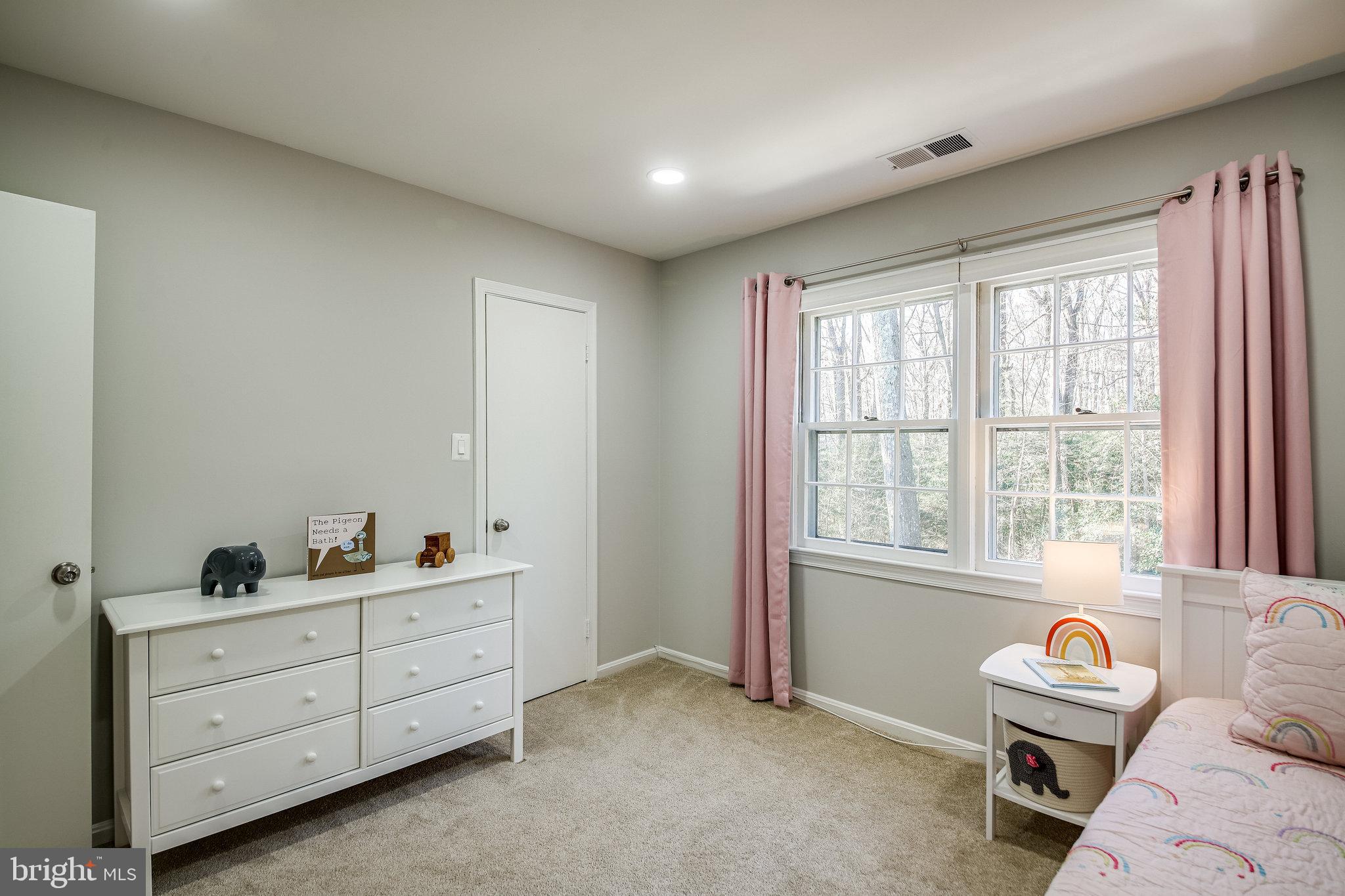 2052 Eakins Court Reston, VA 20191 - Photo 48 of 68