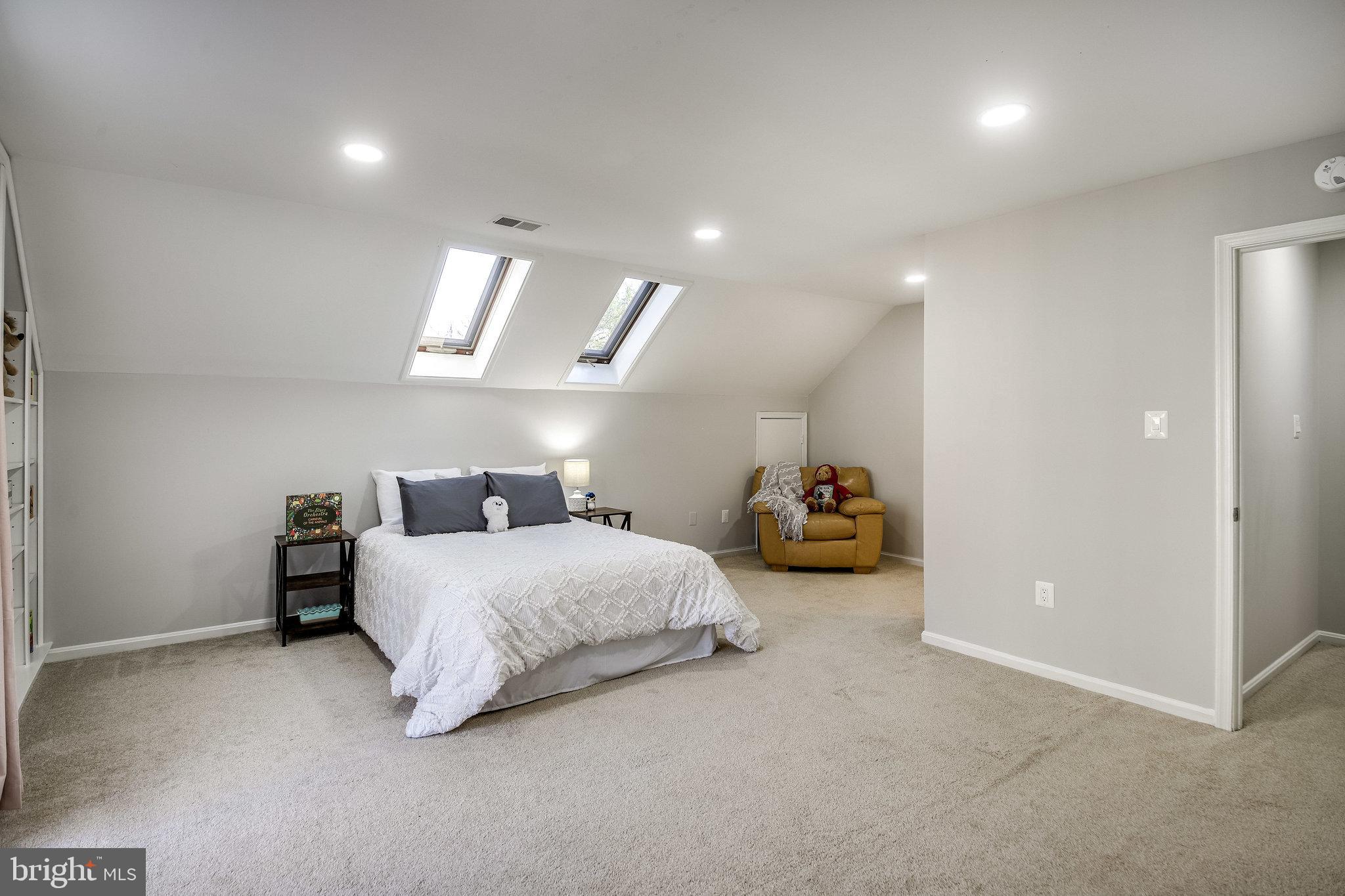 2052 Eakins Court Reston, VA 20191 - Photo 50 of 68