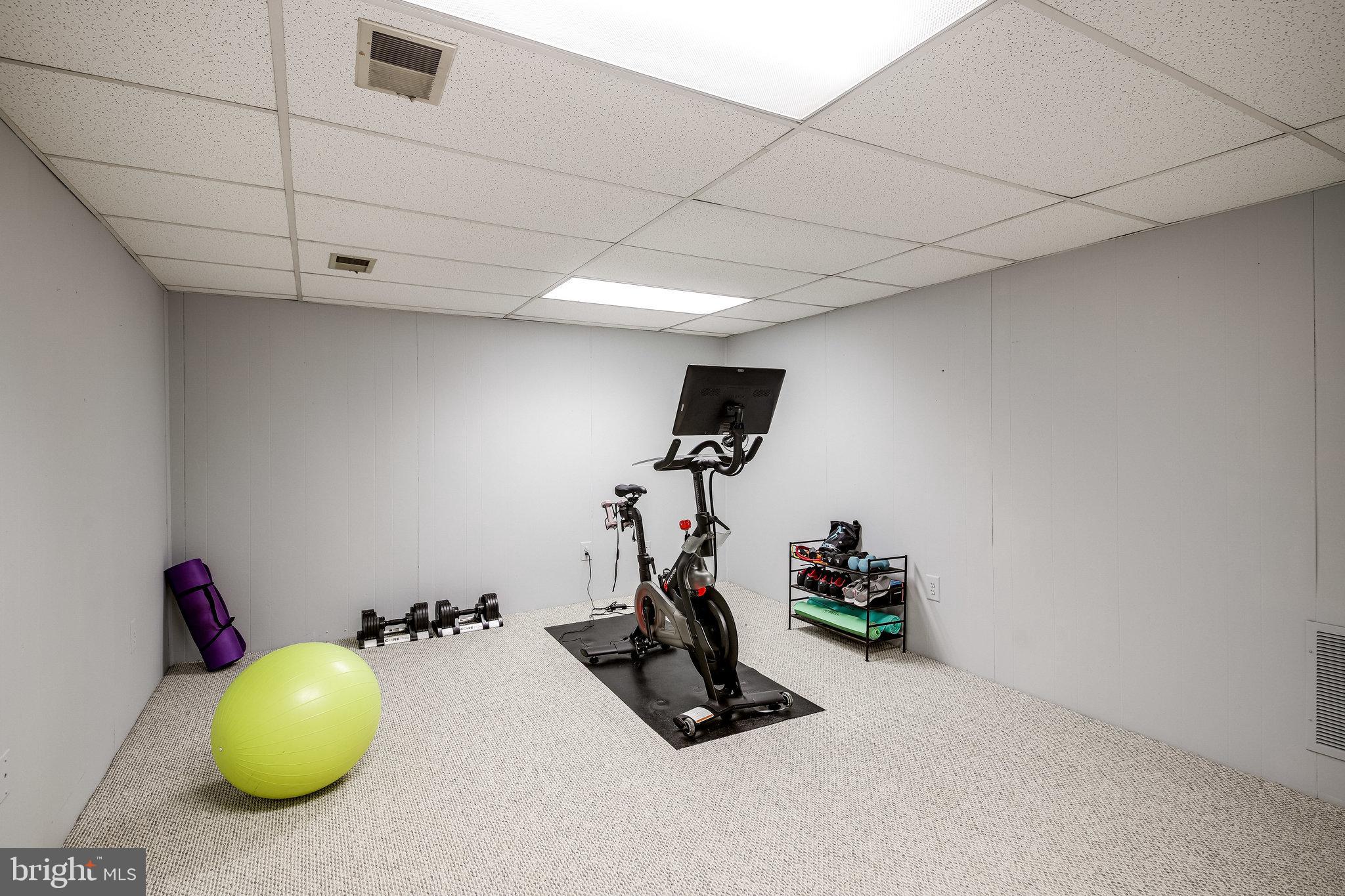 2052 Eakins Court Reston, VA 20191 - Photo 52 of 68