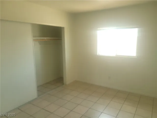 $1,050 | 4725 Convaire Avenue, Unit 4, Las Vegas, NV 89115