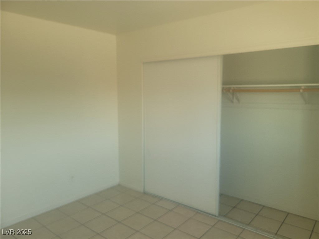 4725 Convaire Avenue, Unit 4 Las Vegas, NV 89115 - Photo 13 of 18