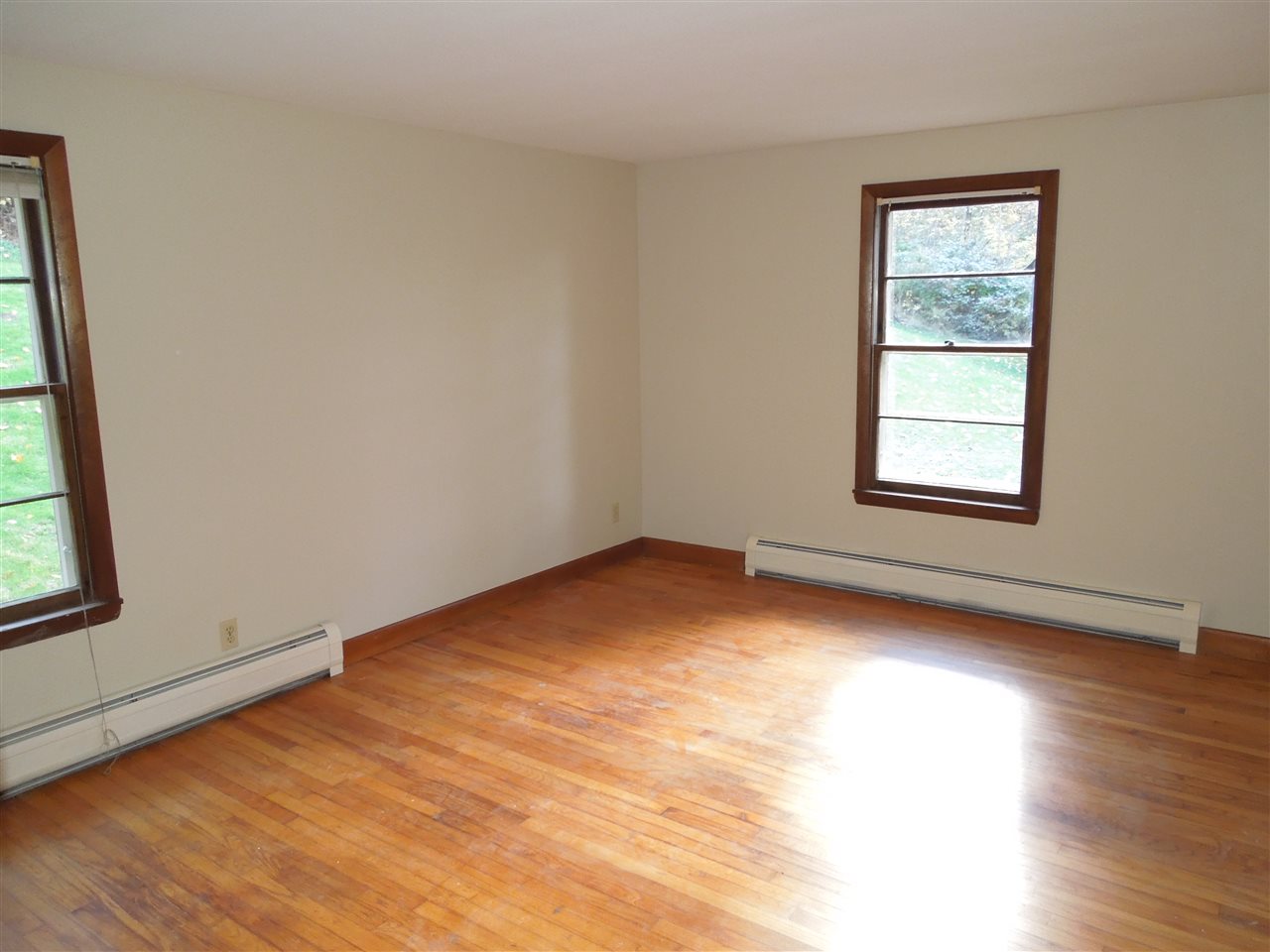 819 River Road Westmoreland, NH 03467 - Photo 12 of 24
