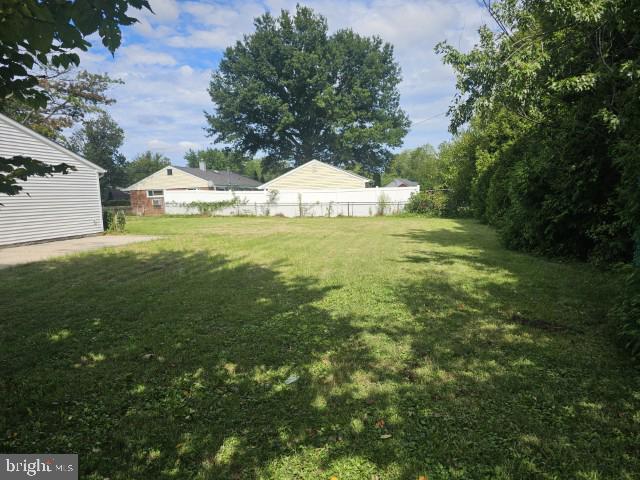1353 Thomson Road Abington, PA 19001 - Photo 3 of 19 Gallery Image 3