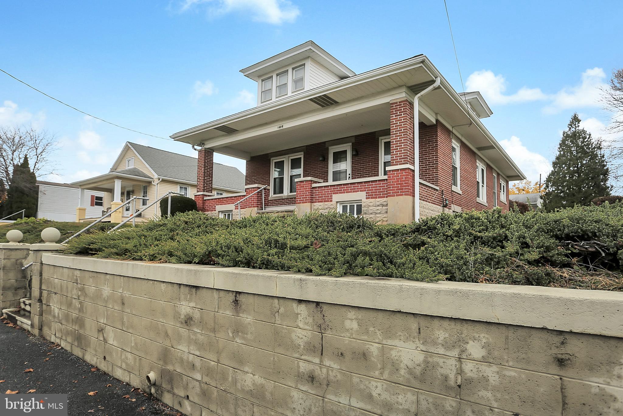 1406 Sandhill Road Lebanon, PA 17046 - Photo 2 of 31 Front view - 2