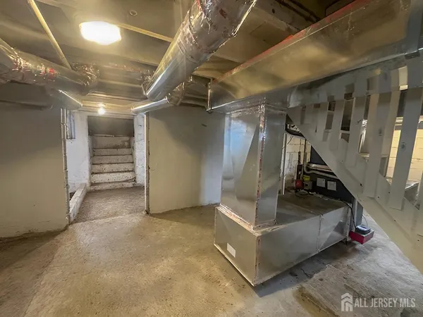 $274,900 | 24 Keswick Avenue, Ewing, NJ 08638