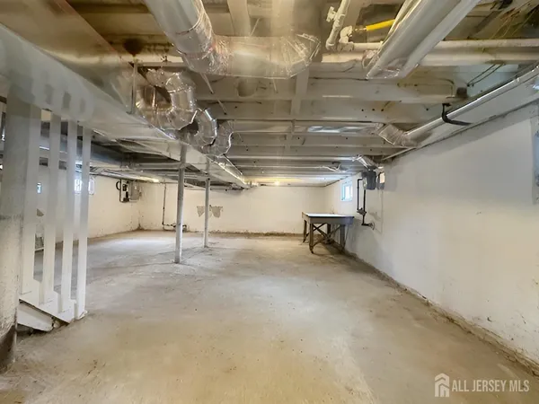 $274,900 | 24 Keswick Avenue, Ewing, NJ 08638