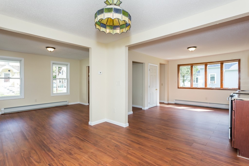74 Gresham Street Springfield, MA 01119 - Photo 15 of 25