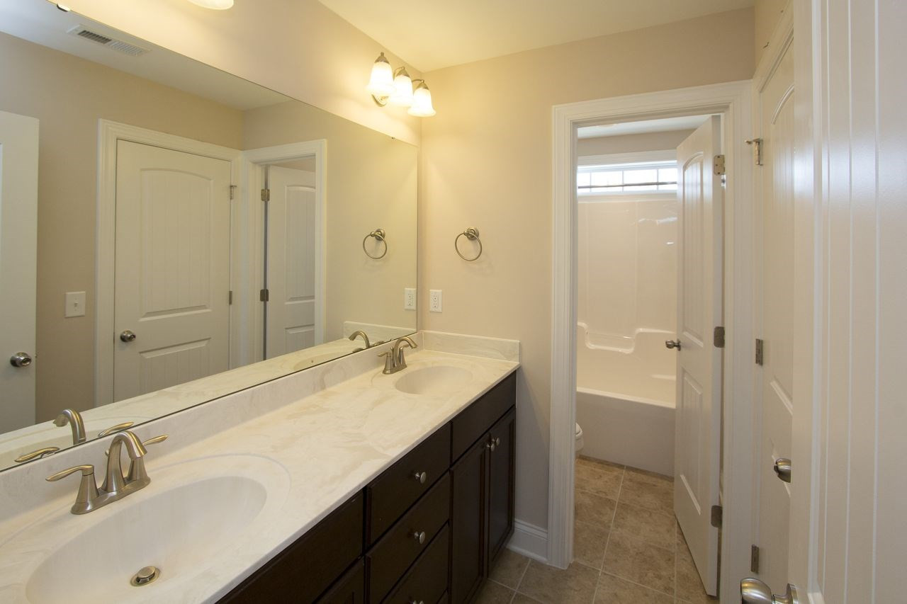 1516 Baxter Ridge Court Apex, NC 27502 - Photo 18 of 25 stock photo