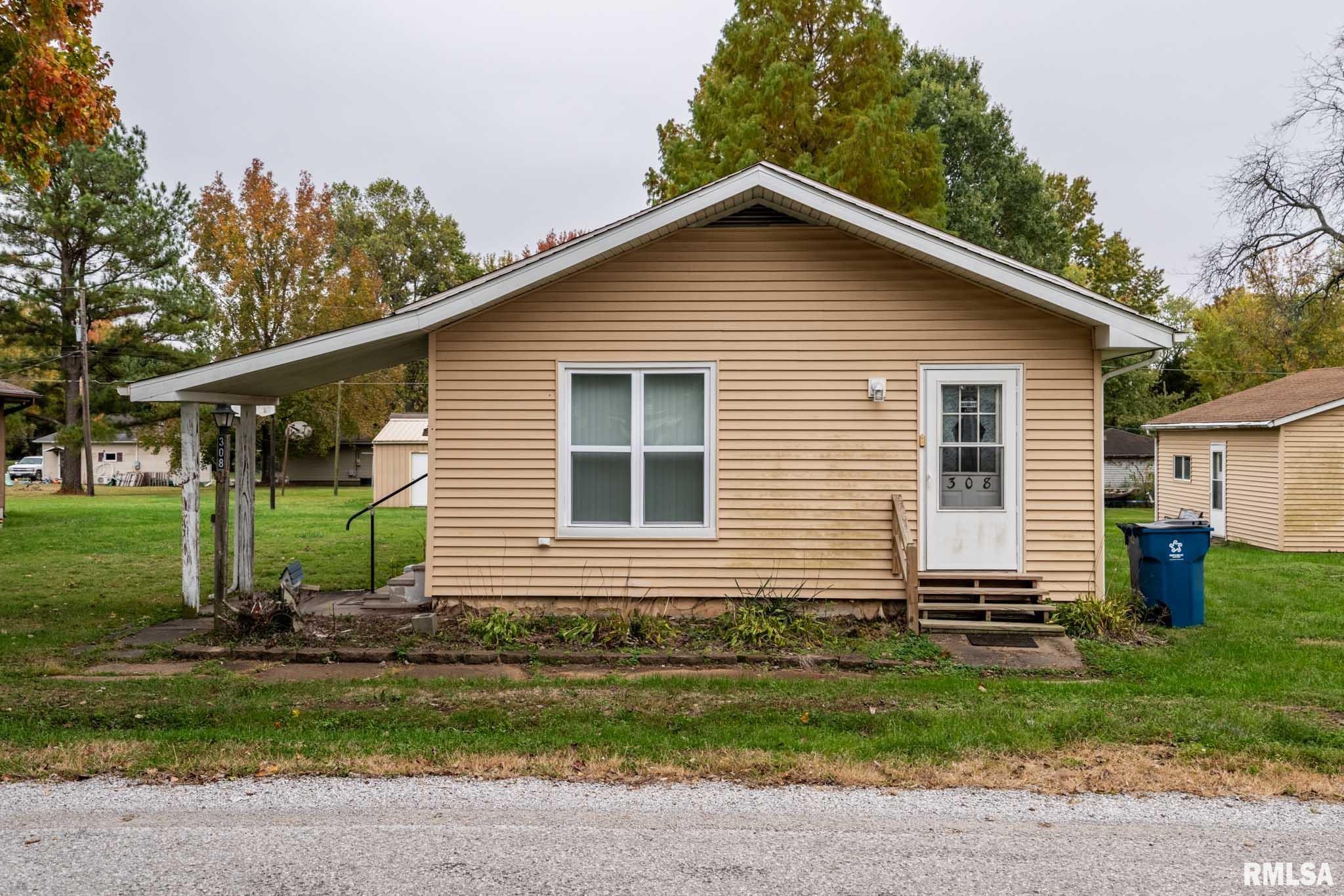 308 West Flora Street Valier, IL 62891 - Photo 18 of 25