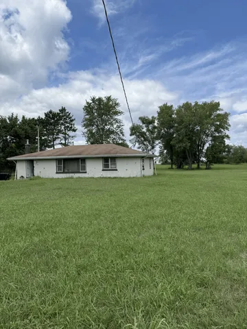 $129,900 | 12877 East 2110th Road South, Pembroke Township, IL 60958