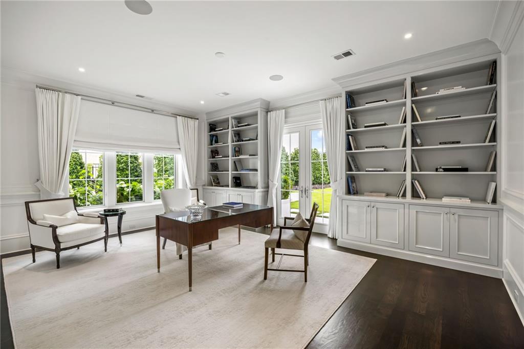1640 Kenai Road Marietta, GA 30064 - Photo 16 of 43 a living room with furniture and a large window