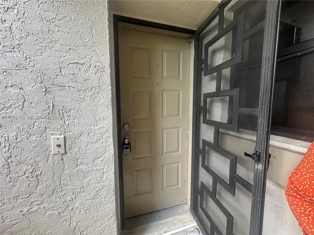 $2,700 | 3815 Northwest 35th Street, Unit 1540, Pompano Beach, FL 33066