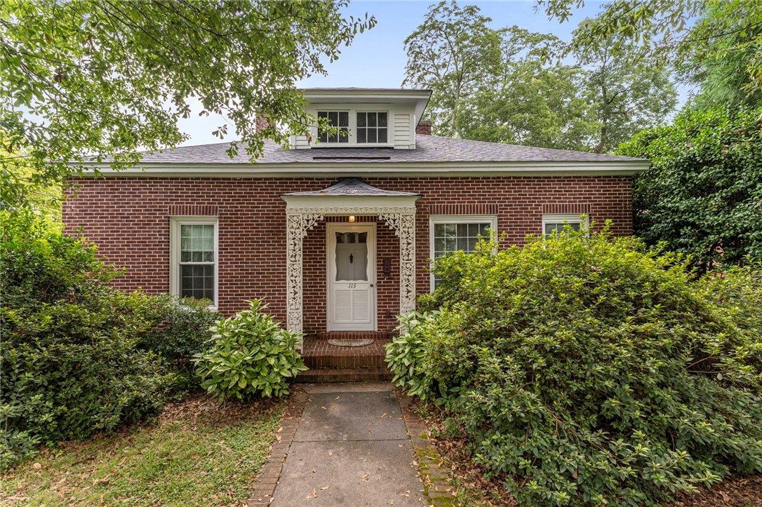 113 Webb Street Anderson, SC 29624 - Photo 1 of 30 Front walk from the road