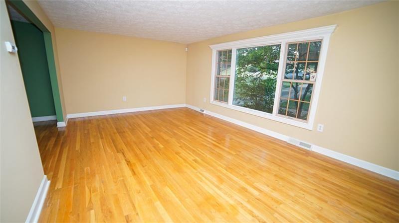 140 North Jamestown Road Coraopolis, PA 15108 - Photo 5 of 23 Gallery Image 5