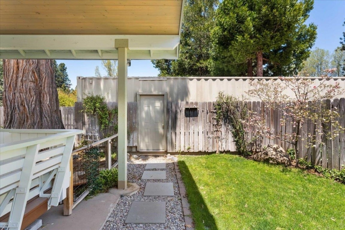 220 Squaw Valley Road McCloud, CA 96057 - Photo 8 of 37 Gallery Image 8